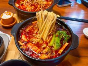 ��˵���ڴ��忿����䷽һ��ʵ�ֳ������ɣ�ɰ���������߼������������