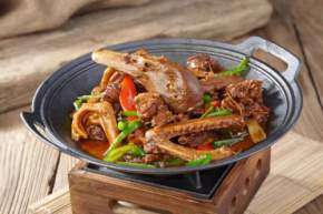 �ཷ��ˮѼ��������˾������ɫ�ˣ�