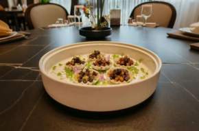 Ϻ�ʾ�������������˽�紴���Ʒ��