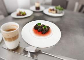 ���ֺ���˿�����Ὥ��˶�����ˣ�