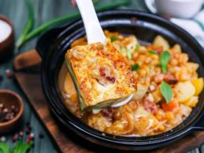 �ػ���˫����ɽ�����彭�ϾƵ괴��ˣ�