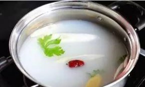经典高汤做法 小牛骨白色高汤